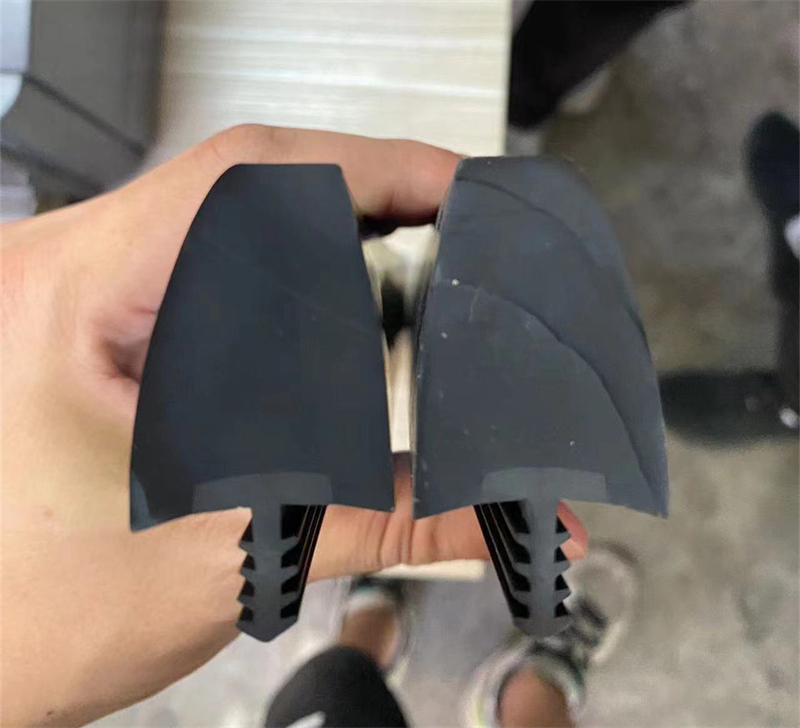 U-Shape Edge Strip